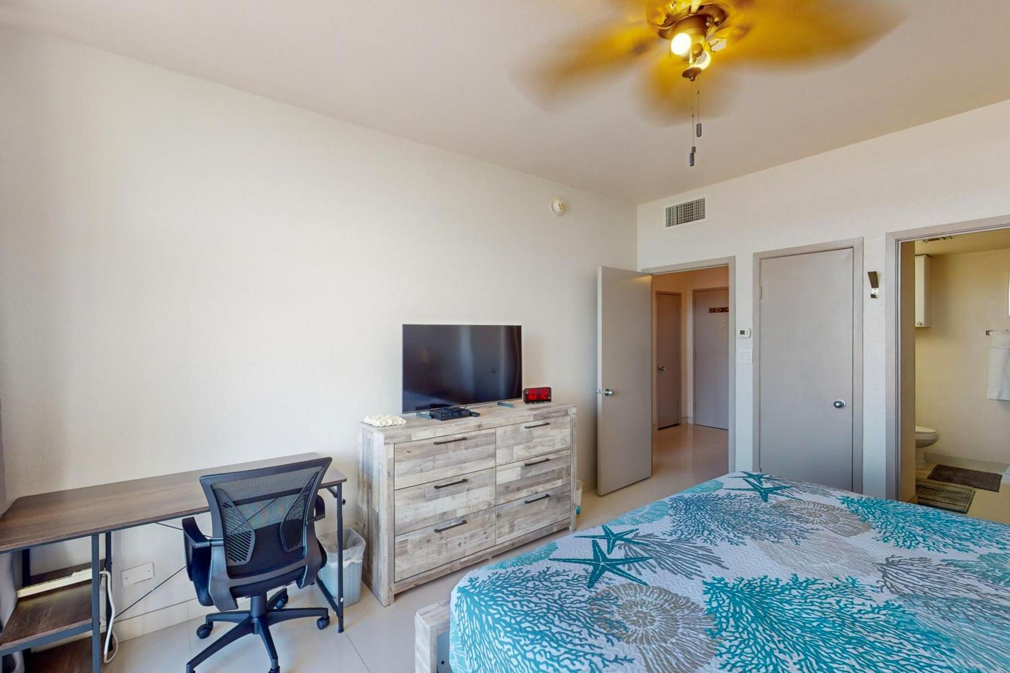 Sunchase IV Villa South Padre Island Room photo