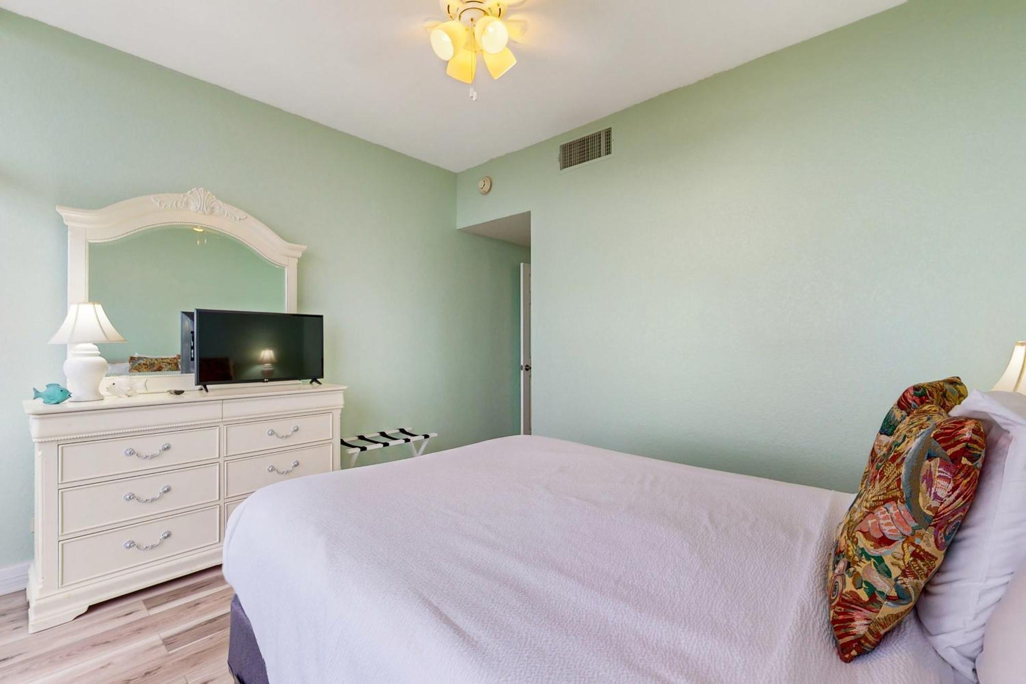 Sunchase IV Villa South Padre Island Room photo