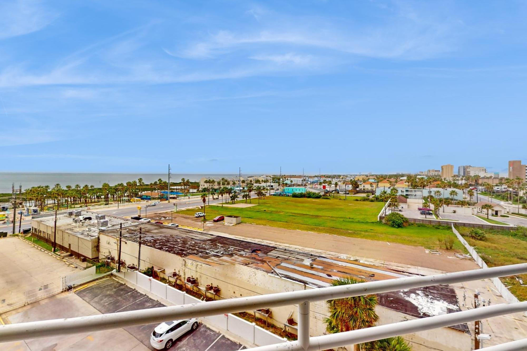 Sunchase IV Villa South Padre Island Room photo