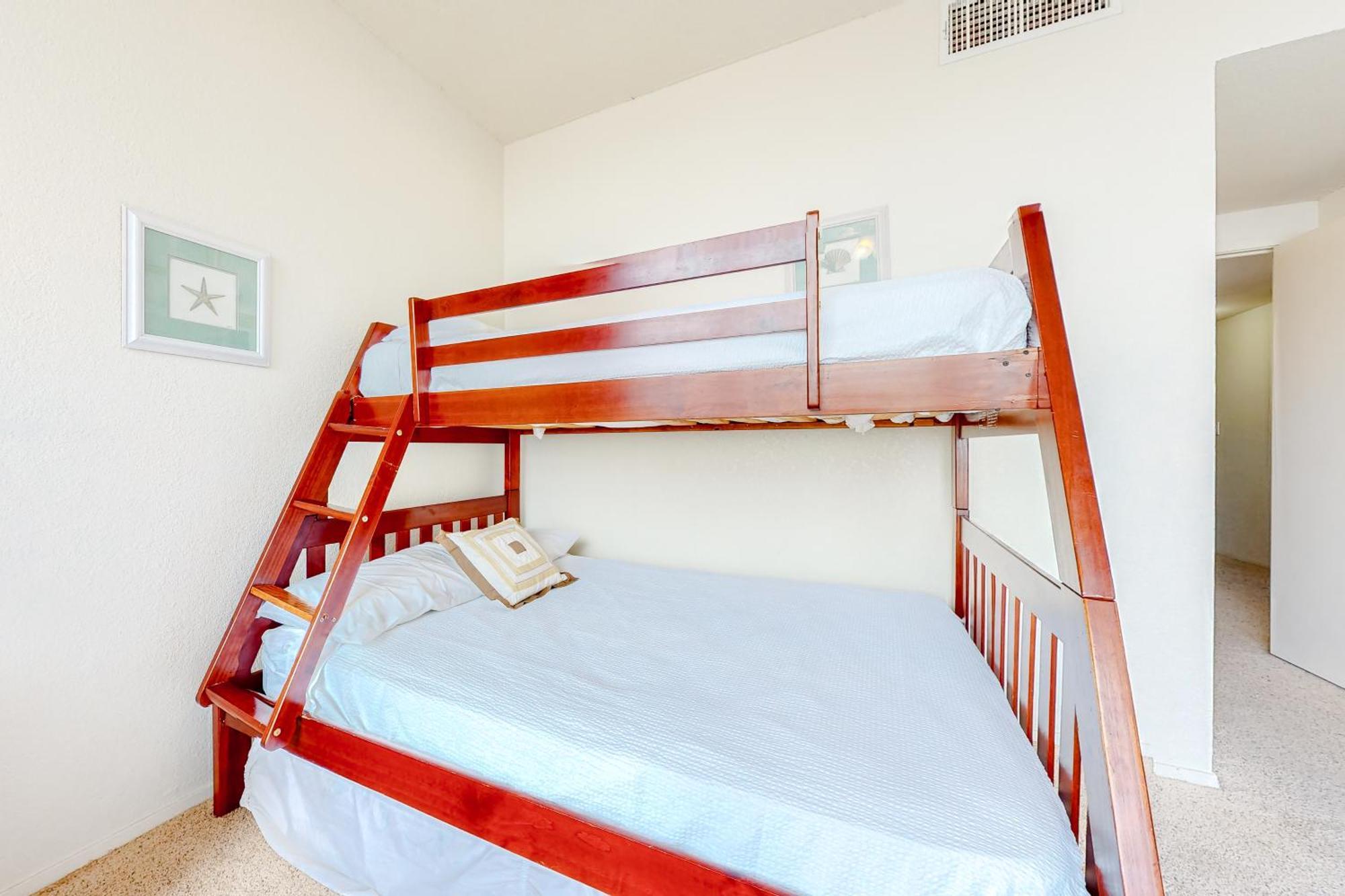 Sunchase IV Villa South Padre Island Room photo