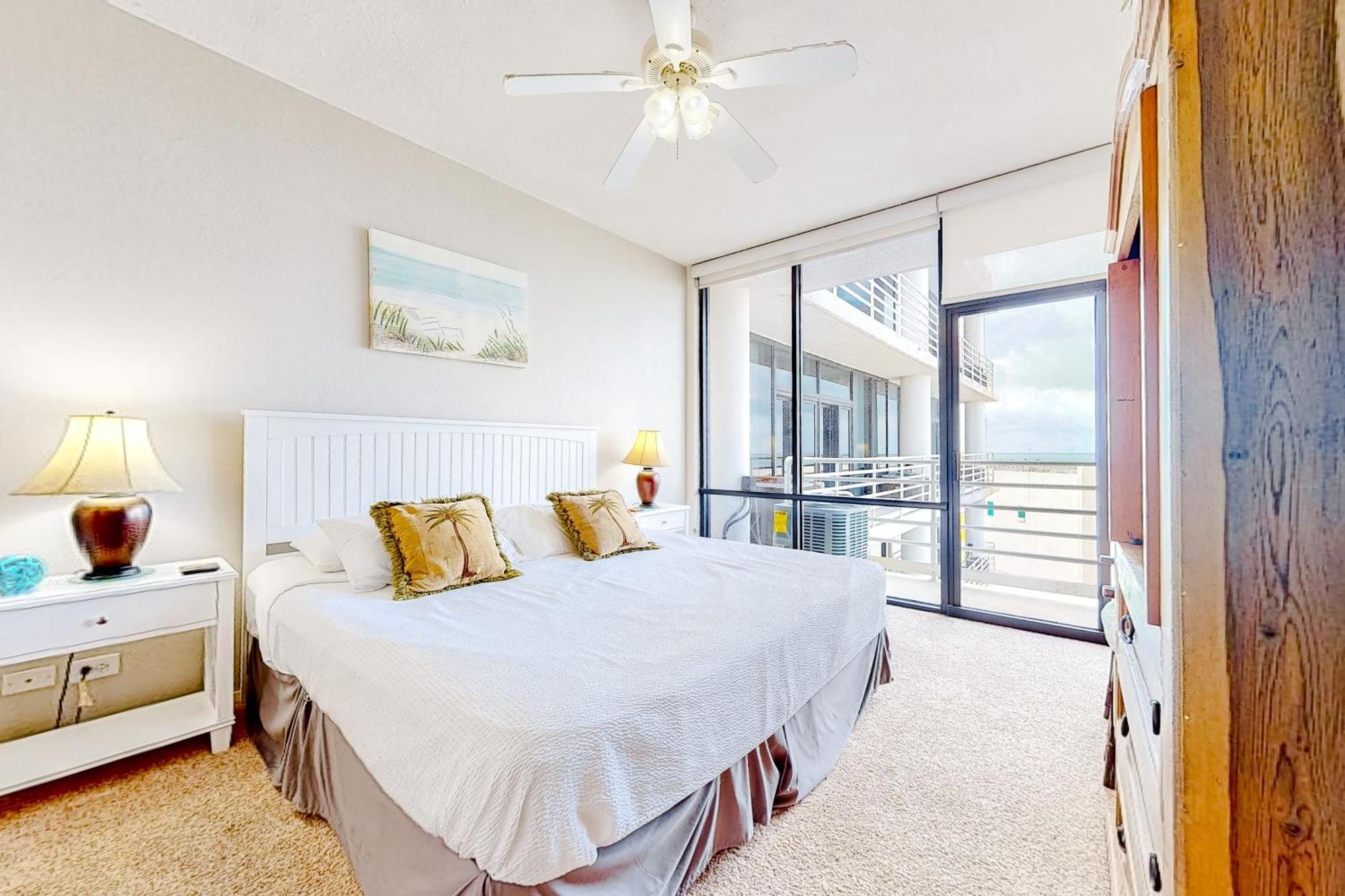 Sunchase IV Villa South Padre Island Room photo