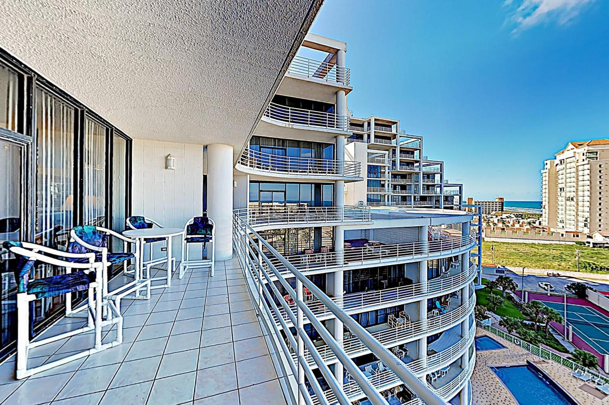 Sunchase IV Villa South Padre Island Room photo