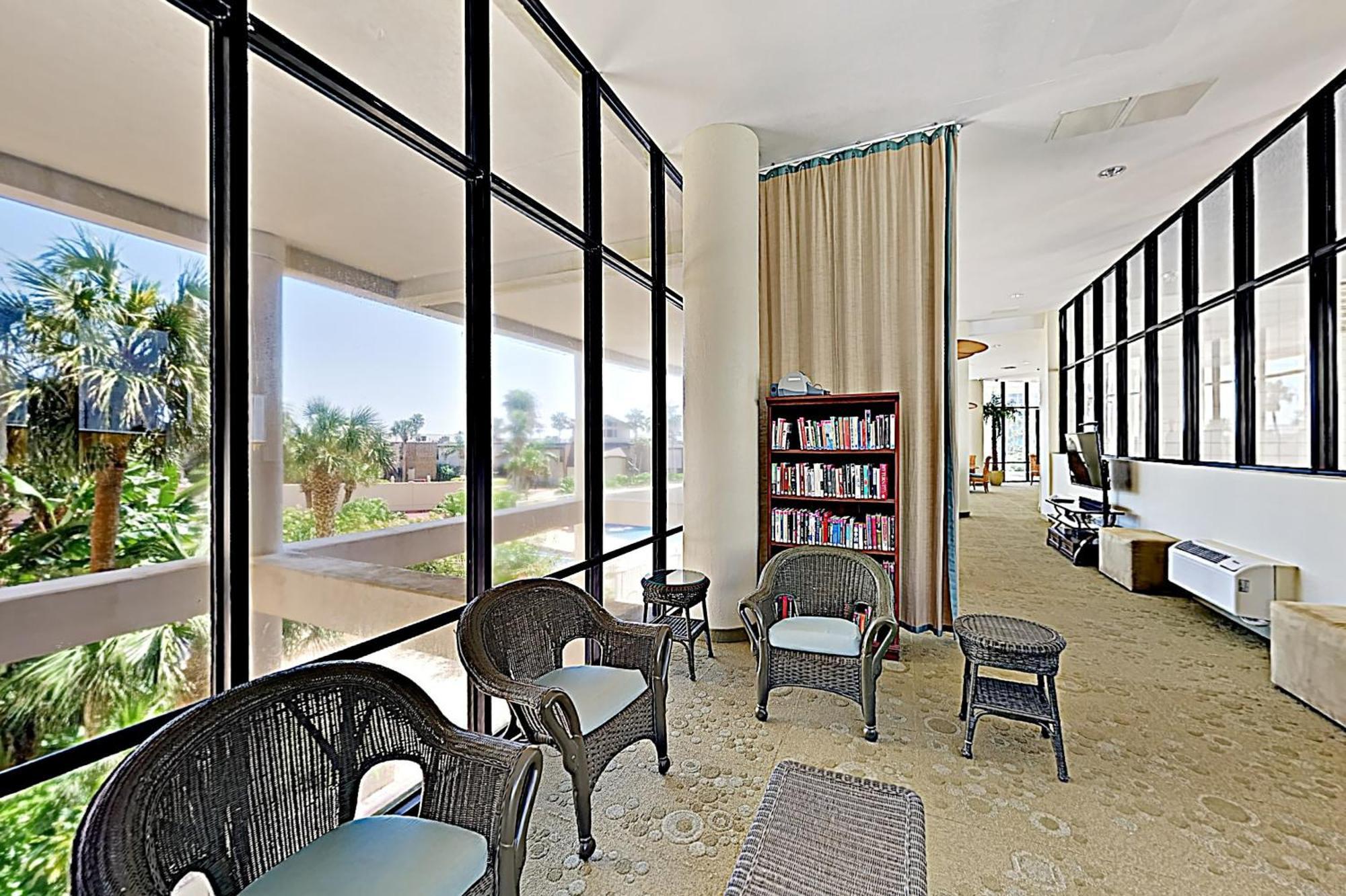 Sunchase IV Villa South Padre Island Room photo