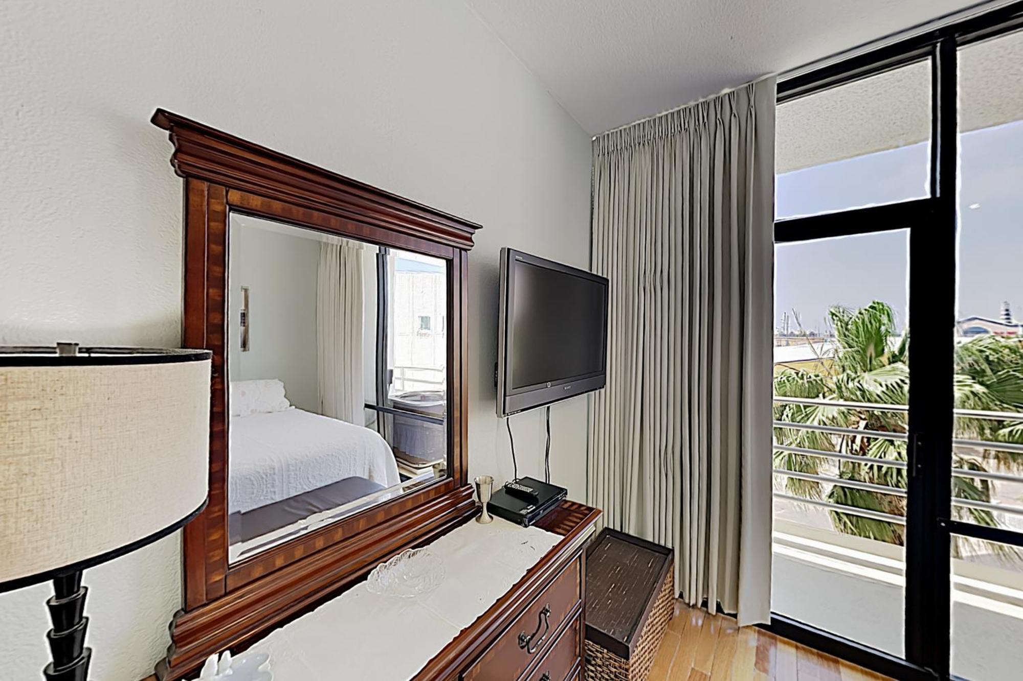 Sunchase IV Villa South Padre Island Room photo